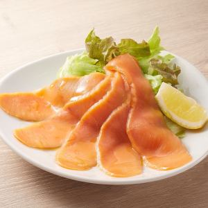 Smoked salmon carpaccio (made with olive oil)