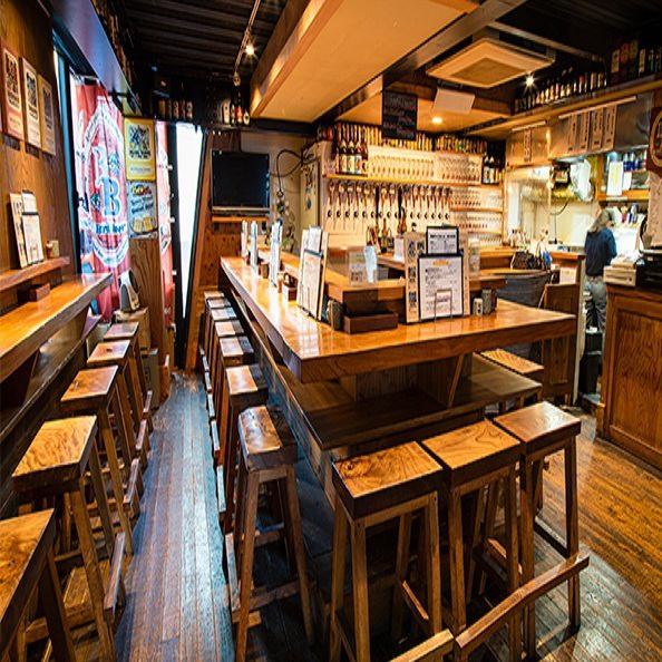 [Counter seat] The counter where you can enjoy while watching the craft beer lined up in front of you is our special seat ◎ You can drink freshly poured immediately! Recommended for dates, sashi drinks, and single drinks on the way home from work !!