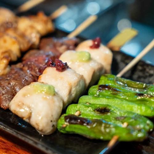 [炭火烤鸡肉串]