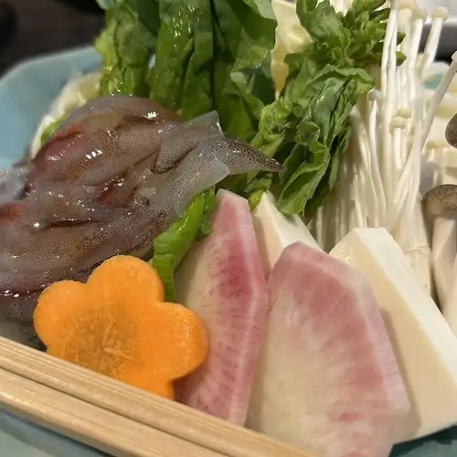 豚・鶏・和牛から鮮魚まで！素材の旨みをギュッと凝縮した名物【各種せいろ蒸し】 858円(税込)～
