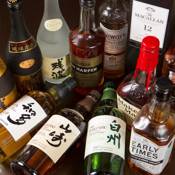 We have a wide selection of alcoholic beverages that go well with your dishes.