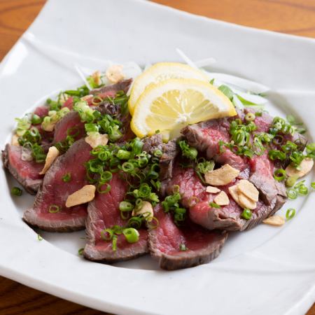 Beef tataki with garlic and refreshing ponzu sauce