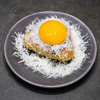 雪チーズ焼きおにぎり