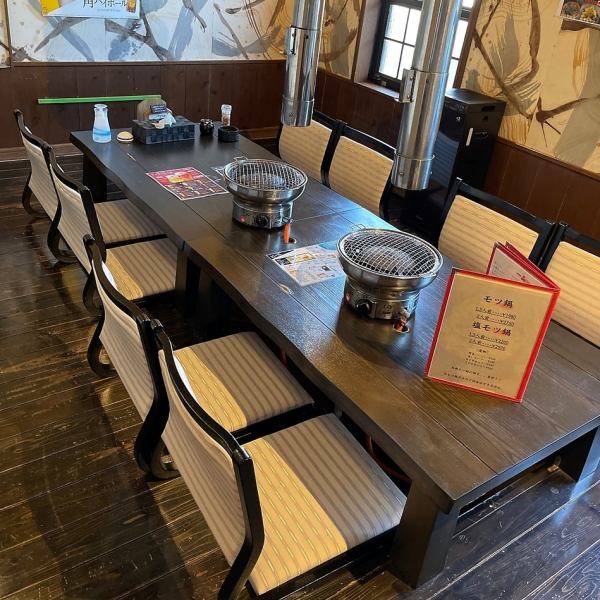 We have 10 completely private table seats! We also have large private rooms that can accommodate up to 12 people ◎ Various types of entertainment, local drinks, meals with family, year-end parties, etc. Recommended for parties♪