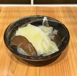 生きくらげとキャベツのお浸し
