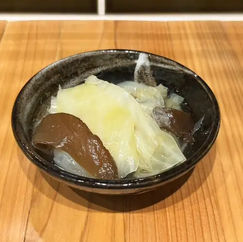 生きくらげとキャベツのお浸し