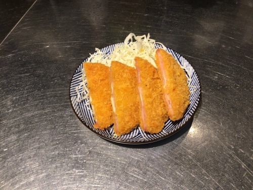 구식 치즈 햄 커틀릿