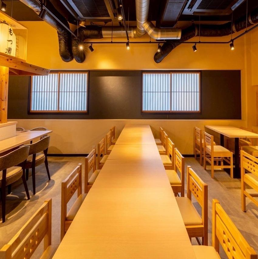 少人数から大人数まで利用できるので会社宴会などに利用できます