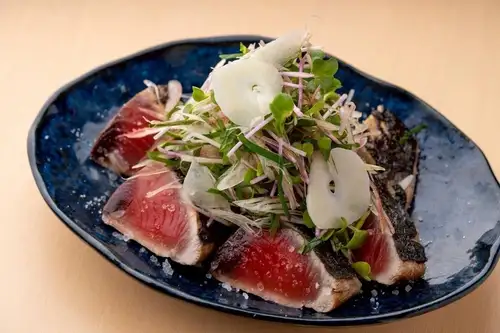 かつおのたたき薬味のせ