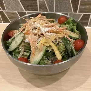 7種野菜の彩りサラダ