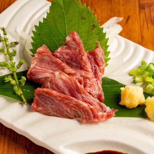 Marbled horsemeat sashimi