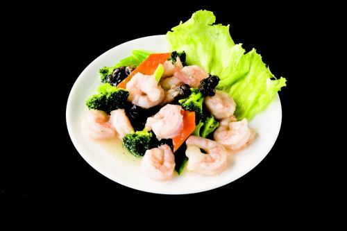 Stir-fried prepuri shrimp / Sichuan style of clams