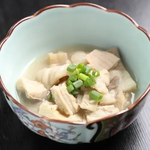 天草黒牛のもつ煮