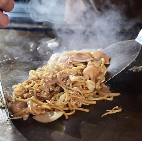 鉄板焼き店歴18年★料理長こだわりの鉄板料理の数々◎