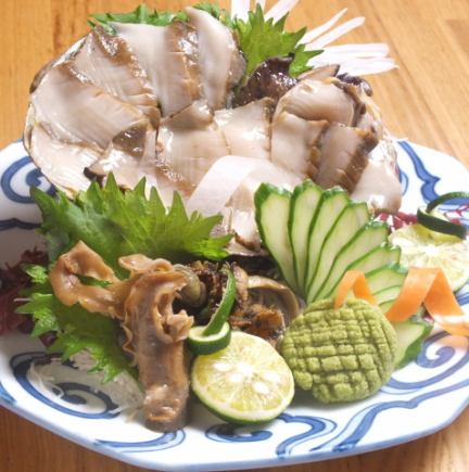【地物・活あわびコース】11品5500円(税込)/飲み放題付き6500円(税込)※4名様~