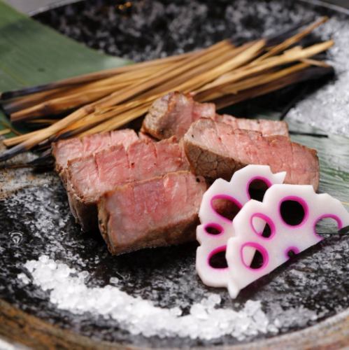 牛もも肉の藁焼き