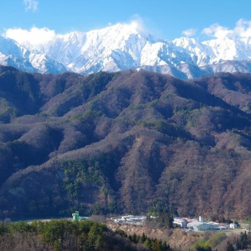 나가노의 "지주"가 갖추어졌습니다.