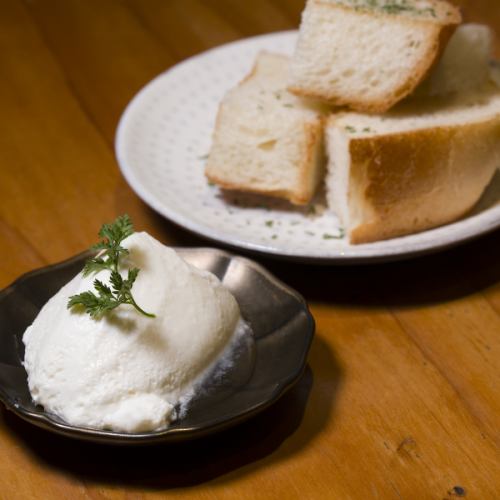 チーズ豆富（バケット付）