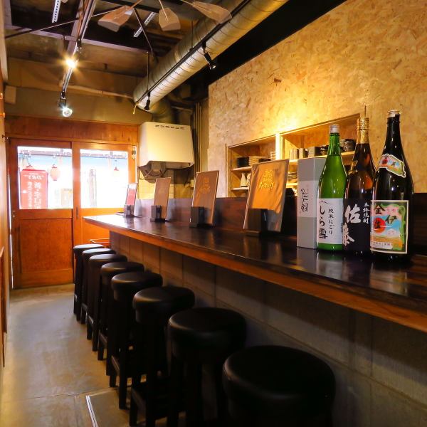 [Comfortable stay with an average stay of 3 hours] Our shop is in a good location with excellent access, a 3-minute walk from Arakawa-Kuyakusho-mae Station.Equipped with "counter seats", "table seats", and "outside table seats with a feeling of openness".It is used in a wide range of situations, from singles to couples, families, and various banquets.