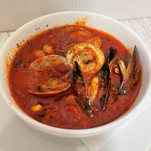 Seafood tomato soup