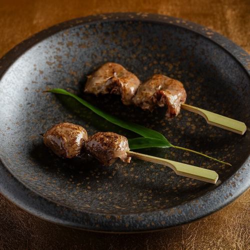 가미야초에서 야키토리의 코스 요리를 맛본다!사용하는 재료를 고집한《나나이로 쇼트 코스》전 17품 7,590엔