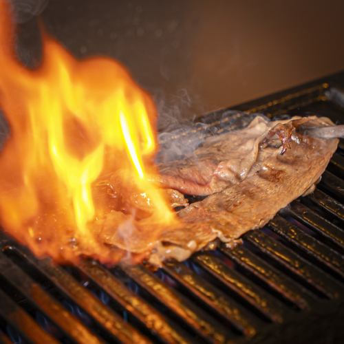 炙るのは5秒だけ！ロース