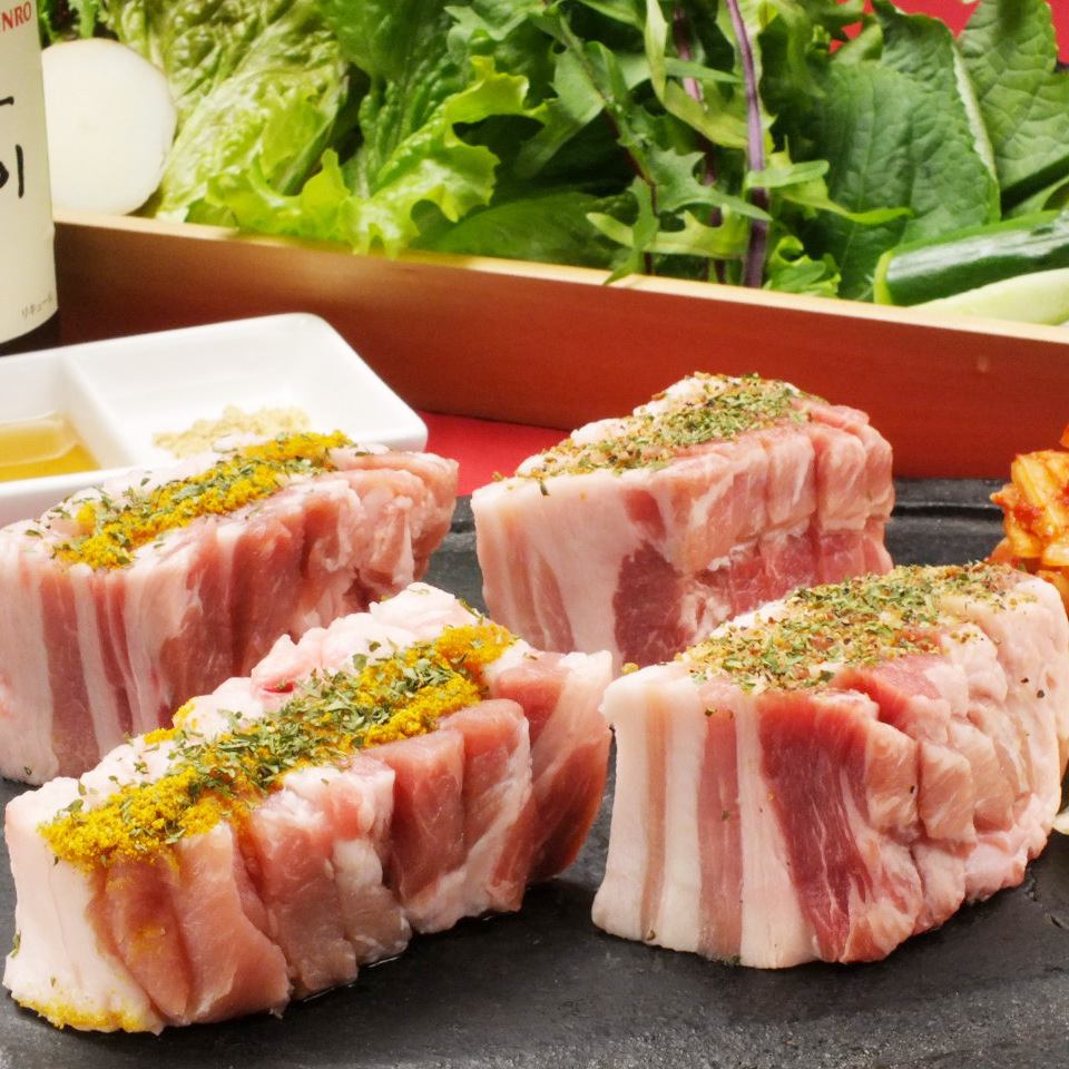 ★ Authentic Korean specialty Samgyeopsal and exquisite soup boutique specialty store ___