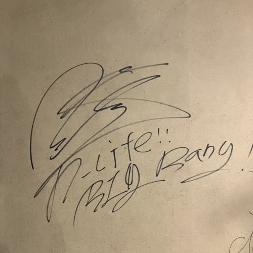 韓国ビッグアーティストが