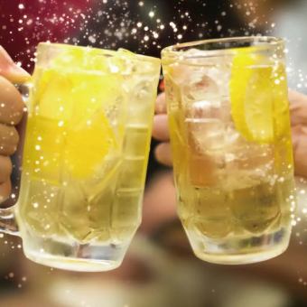 [October only] All-you-can-drink standard course with over 60 drinks for 2 hours, 2,000 yen (tax included)