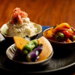 A variety of seasonal vegetables made with carefully selected ingredients