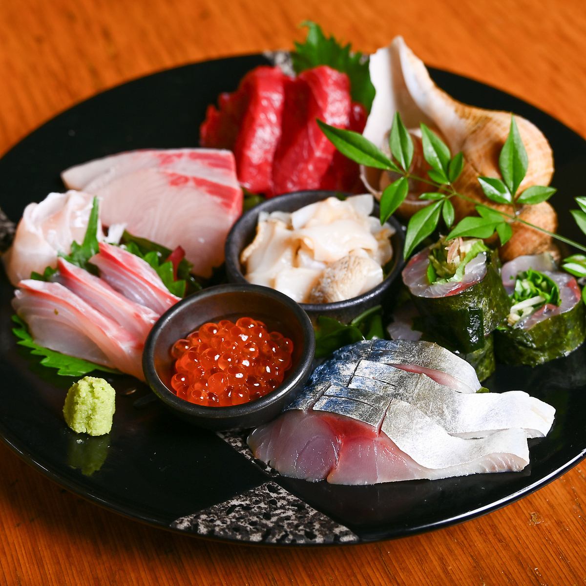 新鮮刺身及頂級日本黑毛牛肉「冬季宴席套餐」10道菜，含2小時暢飲