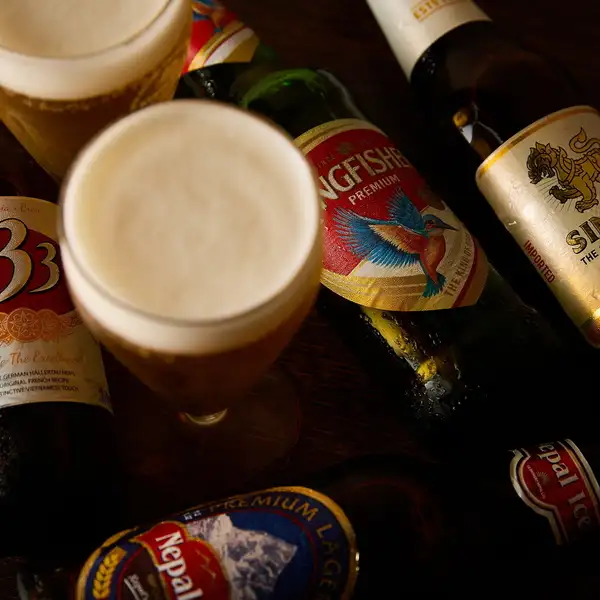【ドリンク充実】世界各国の厳選ワインとクラフトビールが充実!飲み放題は90分1320円~ご用意!