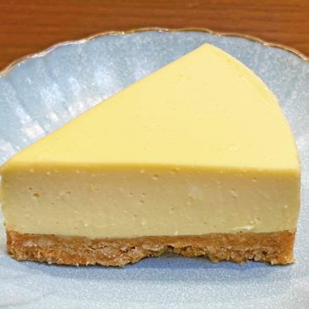 自家製チーズケーキ