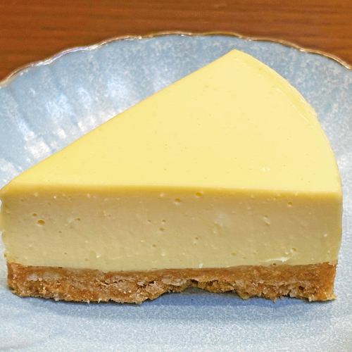 自家製チーズケーキ