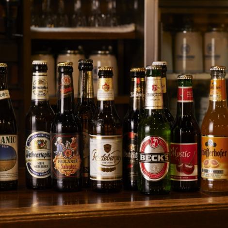 クライネヒュッテといえばこれ！ドイツを中心に厳選した◆世界のビール各種◆