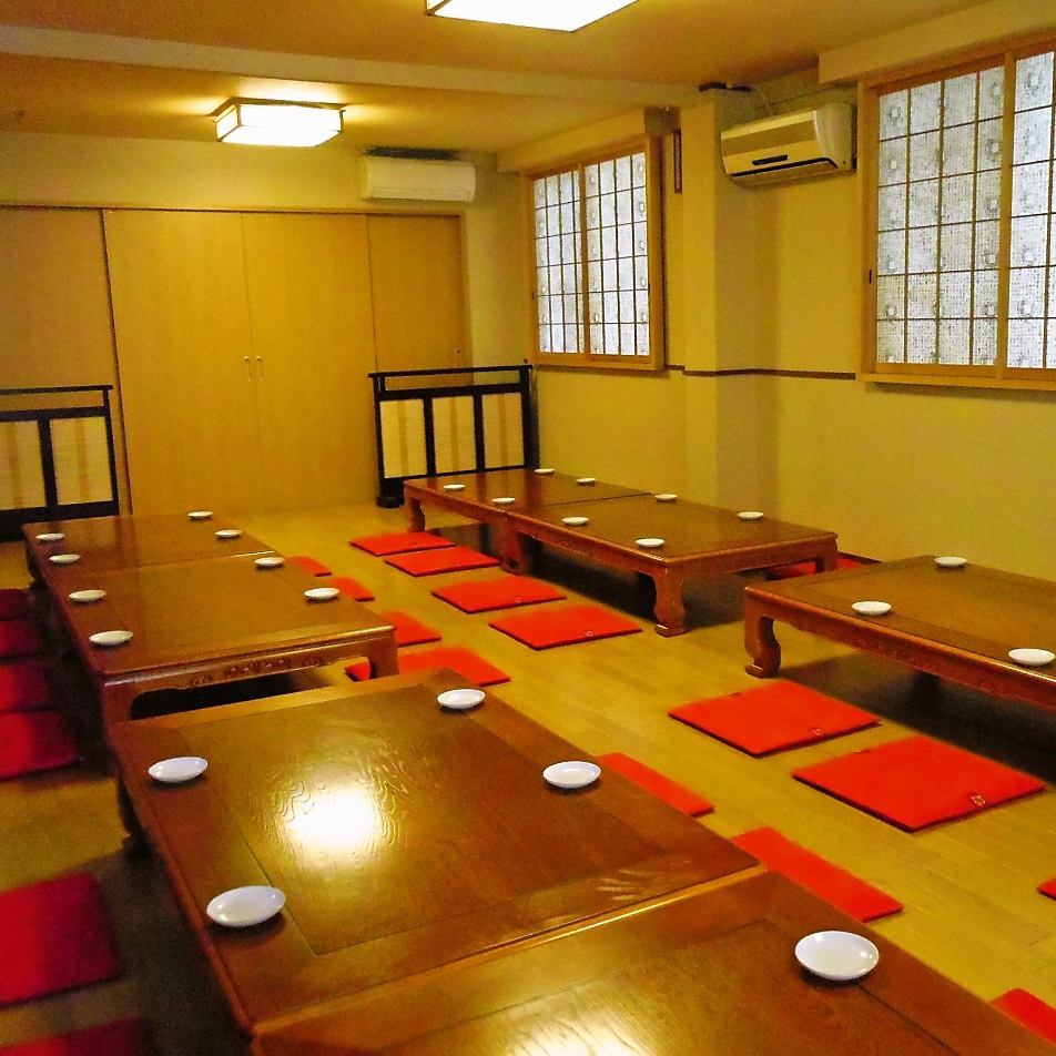 50名様までＯＫの宴会場完備。20名様以上で貸切も可能♪