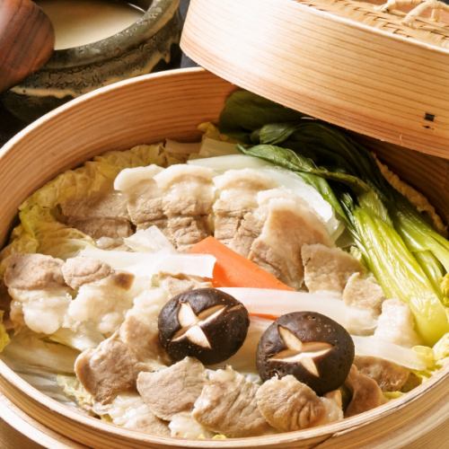 沖縄ブランド豚×韓国料理