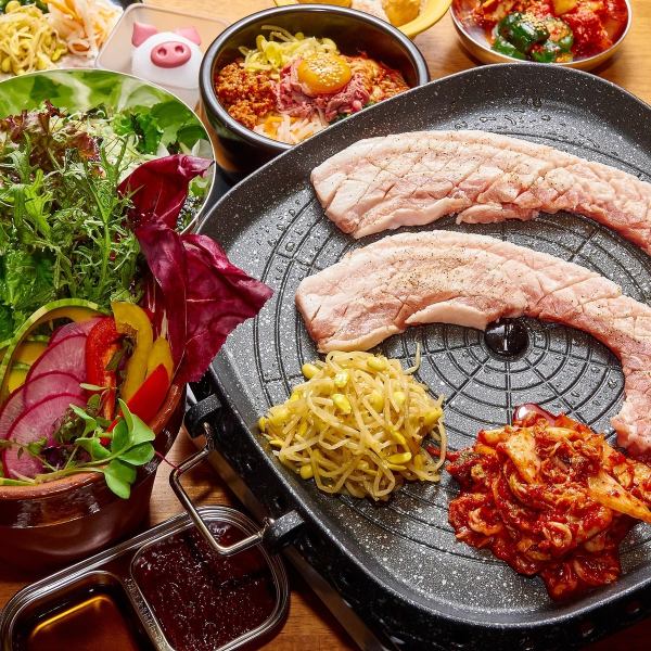 [Lunch only ☆ All-you-can-eat plan] Authentic Korean flavors recreated ★ Unprecedented all-you-can-eat samgyeopsal 1,680 yen (tax included)