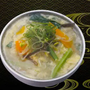 蔬菜湯 / 100% 和牛咖哩 / 辣味拉麵(每份)