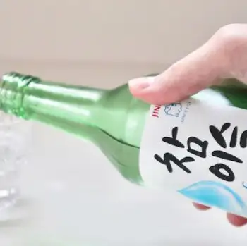 【韩式冷水酒和马格利酒】推荐的韩国酒精饮料，让您更近距离地感受异国文化，并进一步提升肉类的美味！