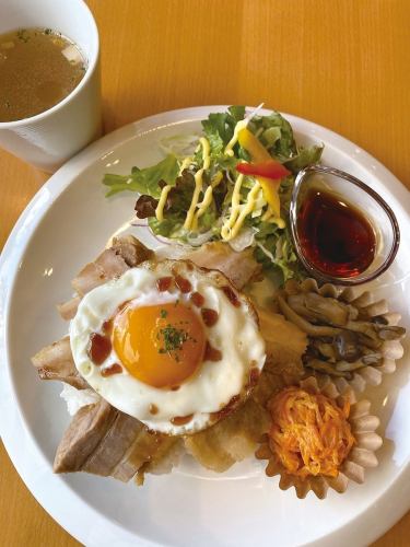 豬肉蛋飯（含湯）