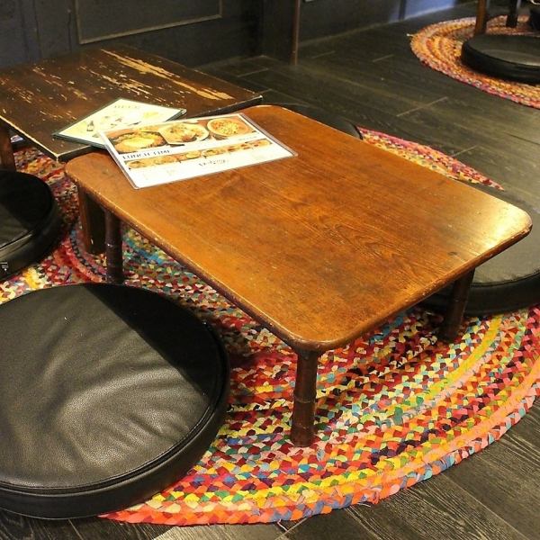 ☆使い方自由なお座敷席☆こちらのお座敷席はテーブルを動かして自由にお席の配置が可能!15名くらいまでならお座敷すべて使って頂きながらお楽しみいただけます♪