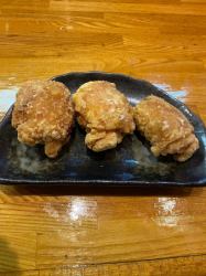 専門店のから揚げ（3コ）