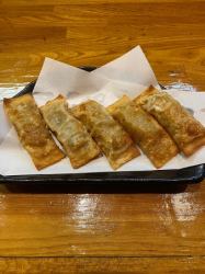 一口揚げ餃子