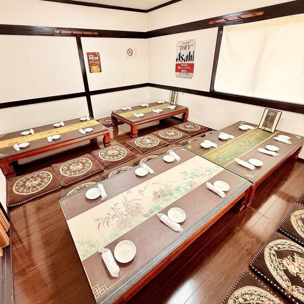 ≪雰囲気≫香ばしい餃子と本格中華の香りが漂う「餃子王」。活気あふれる店内は、気取らずに楽しめる温かな雰囲気◎家族連れから仲間内まで、誰と来ても居心地の良い空間です♪