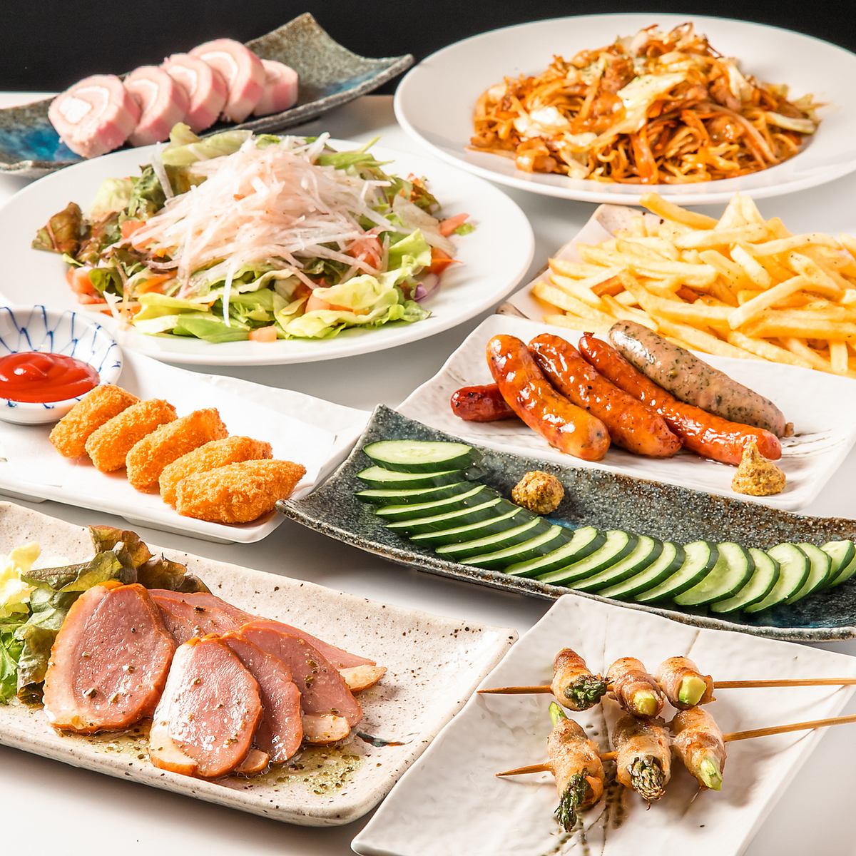浅草的标准烤鸡肉串和居酒屋菜单的餐厅！