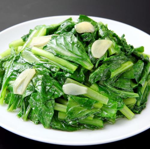 Stir-fried green vegetables
