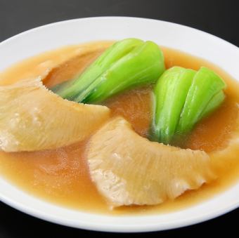 Shark fin boiled in soy sauce (1 / 2)