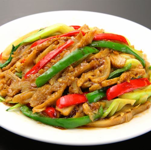 Stir-fried beef offal with mustard / stir-fried shredded pork and peppers