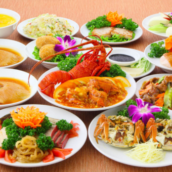 时令上海蟹套餐（8,888日元（含税））+ 3小时畅饮 → 8,500日元（含税）